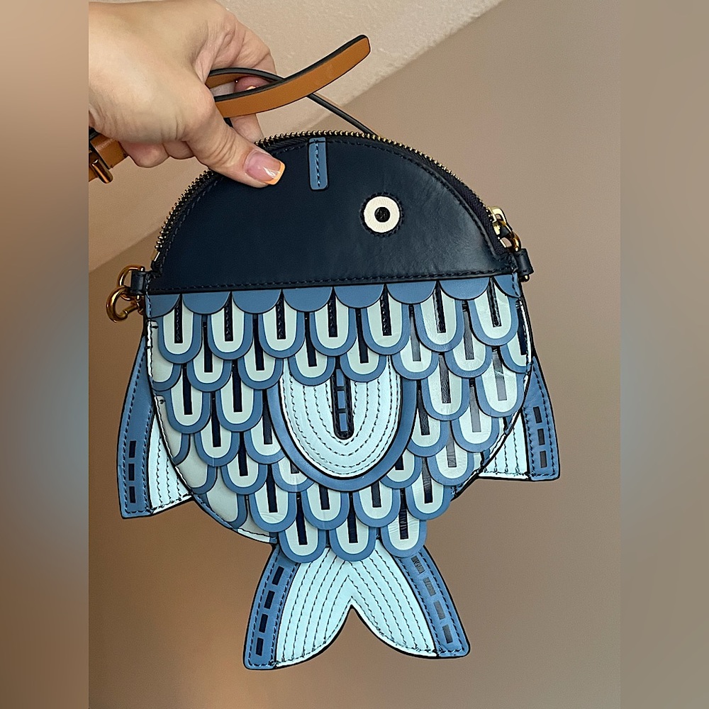 Tory Burch Fish Crossbody Bag